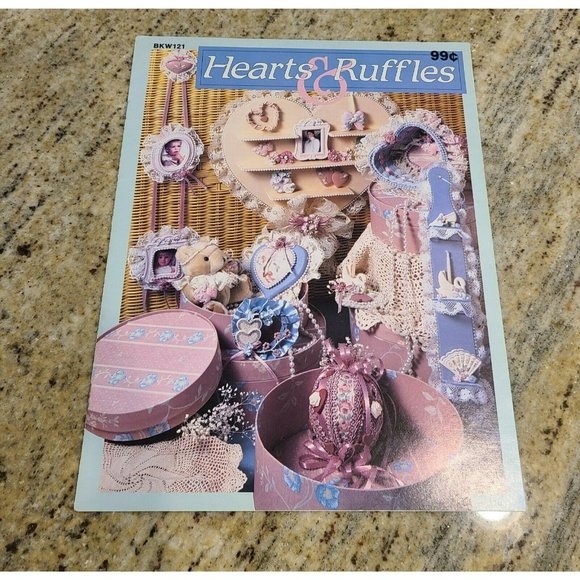 Hearts & Ruffles Craft Booklet - Picture 1 of 5